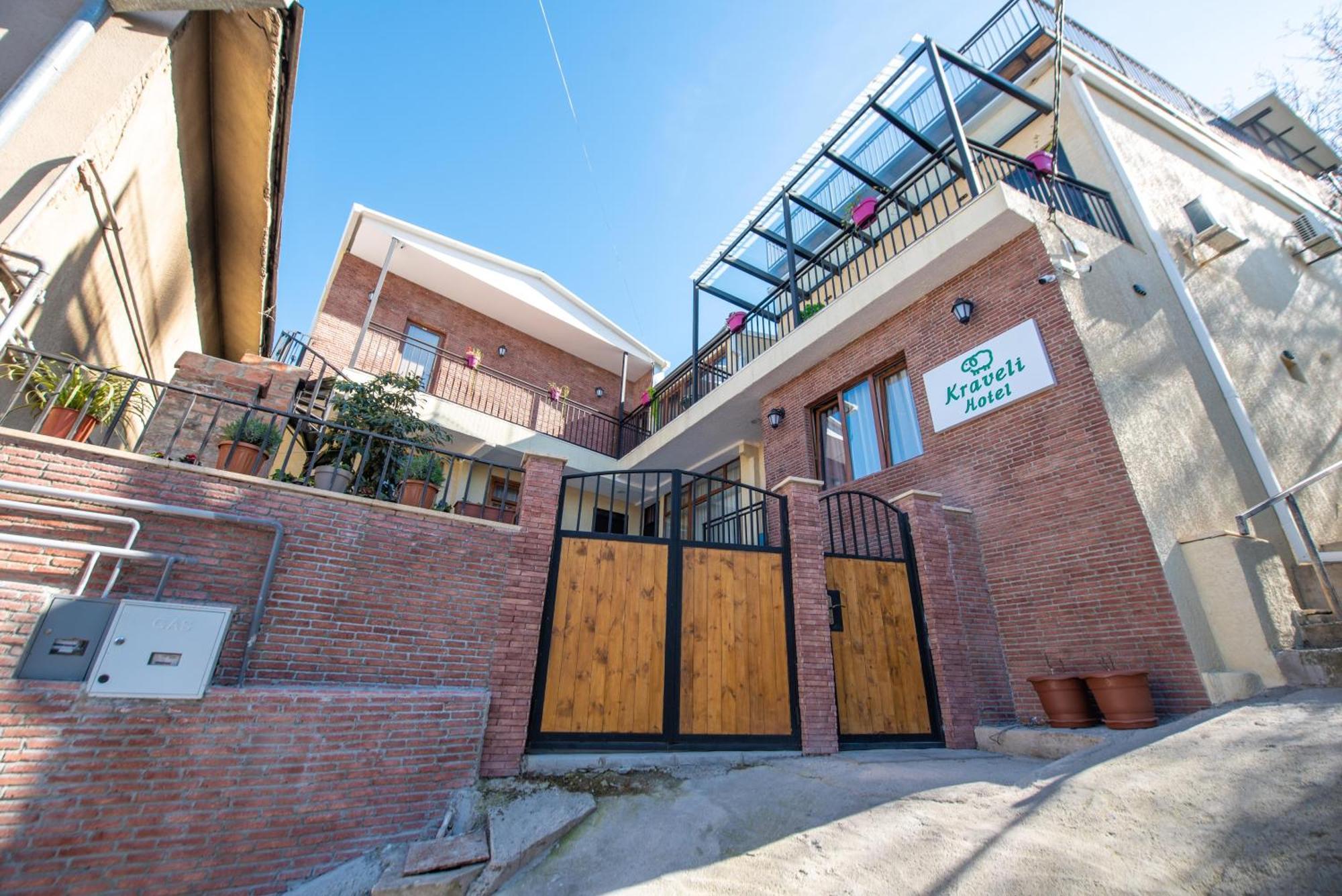 Kraveli Hotel Тбілісі Екстер'єр фото